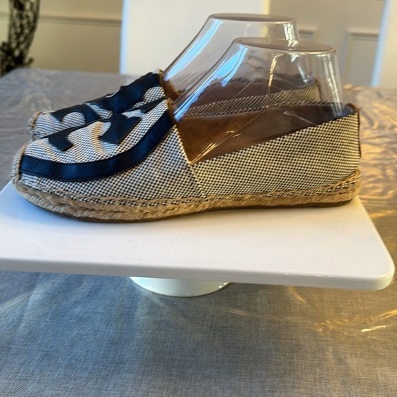Tory Burch Black/White Canvas And Leather Logo Lonnie Espadrilles Flats Size 9M - Picture 9 of 13